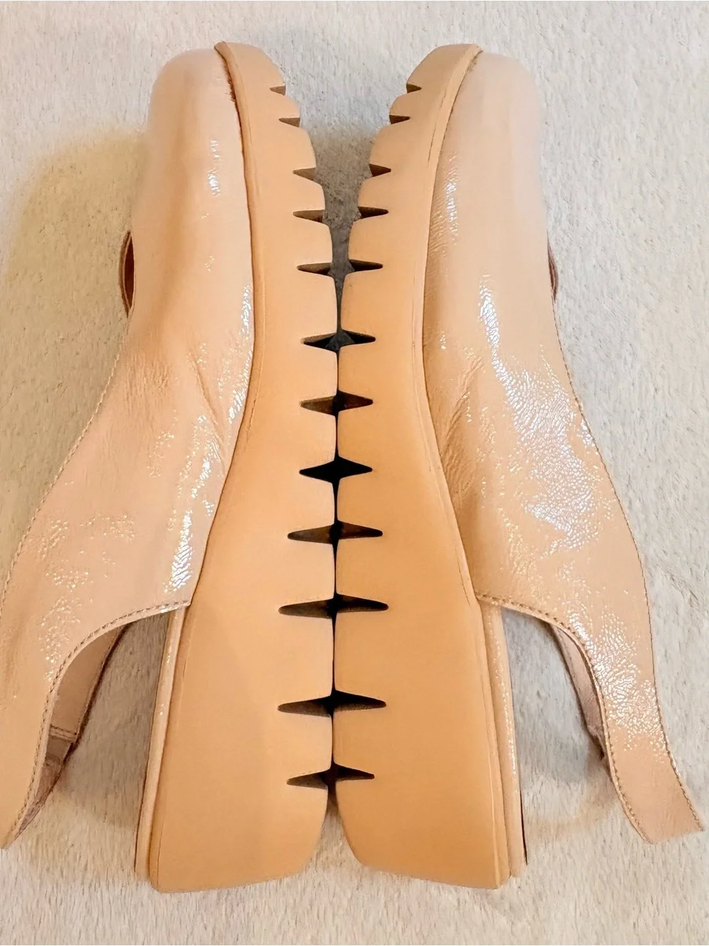 Wonders Women's Patent Beige Slingback Wedge Flex Sole Pumps Sz 39